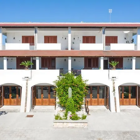 Aparthotel Complesso Delle Antiche Rotte *