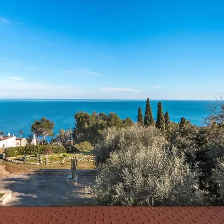 Complesso Delle Antiche Rotte Андрано