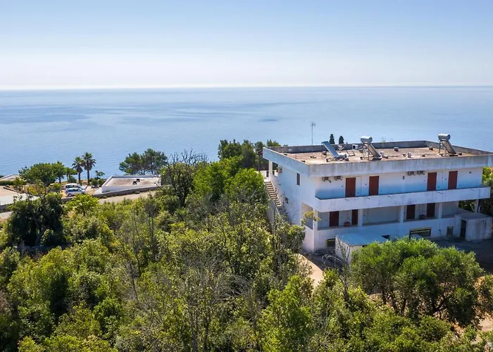 Complesso Delle Antiche Rotte Aparthotel