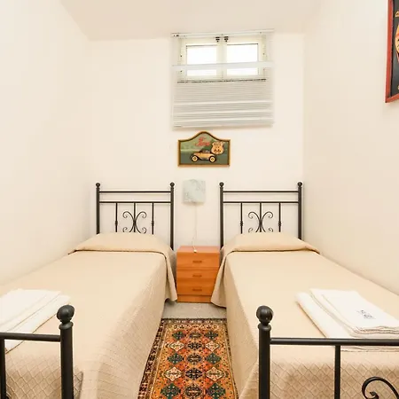 Complesso Delle Antiche Rotte 3* Andrano