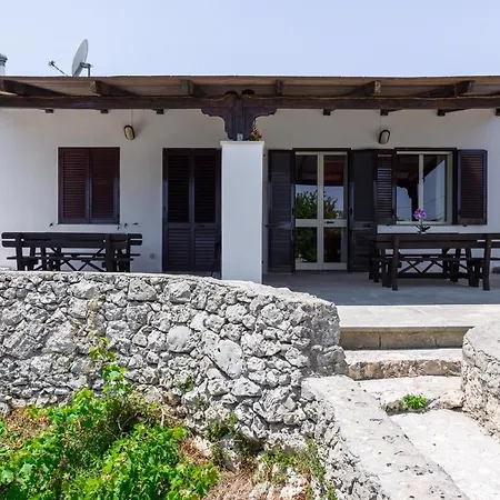 Complesso Delle Antiche Rotte Apart-hotel 3*